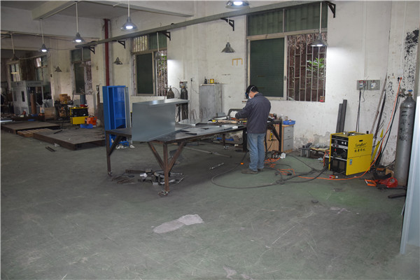 东莞市东城机箱加工车间